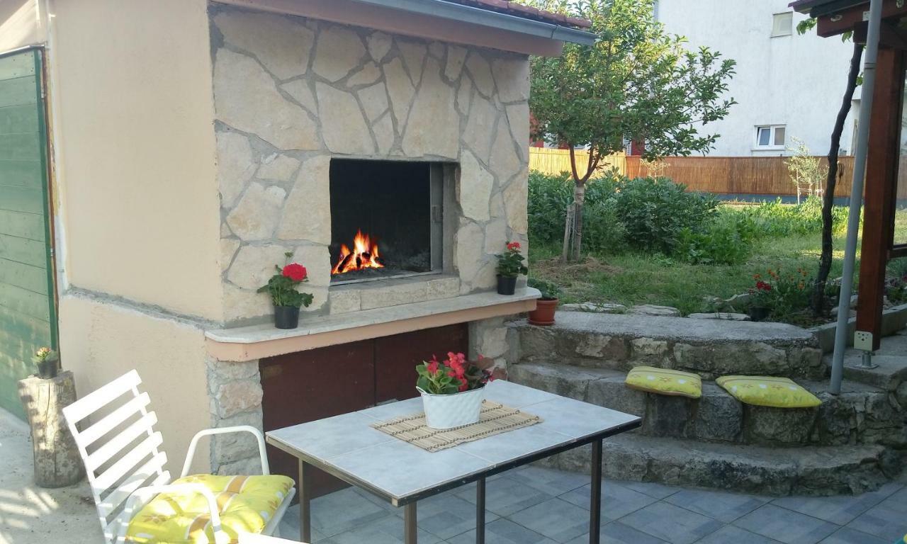 Apartment Taja, Cijela Kuca I Vrt Samo Za Vas 스플리트 외부 사진
